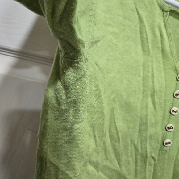 J. McLaughlin Size S Green Henley 3/4 Sleeve Button Top - Picture 9 of 9
